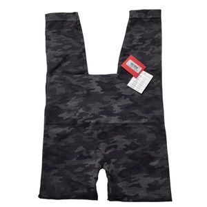 Spanx Seamless Look At Me Now Camo Leggings Heather Camo Size Large